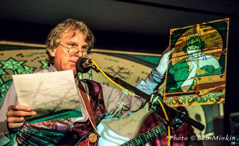 19 Bdway-12-28-13_photo-bob-minkin-5004<br/>Photo by: Bob Minkin